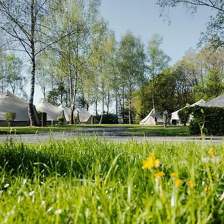 Роскошный шатер Tipi Tent In Het Natuurgebied De Boven-sure Heiderscheid