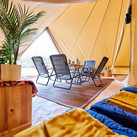 Роскошный шатер Tipi Tent In Het Natuurgebied De Boven-sure Heiderscheid