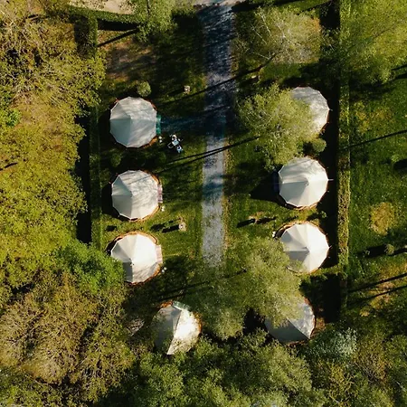 Роскошный шатер Tipi Tent In Het Natuurgebied De Boven-sure