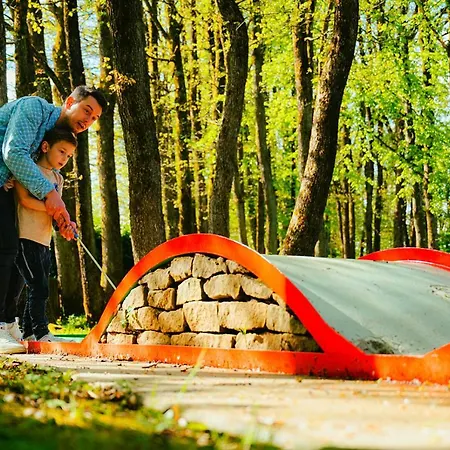 Tipi Tent In Het Natuurgebied De Boven-sure *